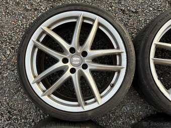 Alu orig letní sada Seat FR 5F 5x112 8J ET53 235/35 R19 - 5