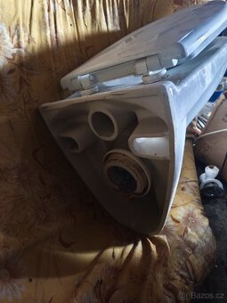 WC mísa závěsná se sedátkem - 5