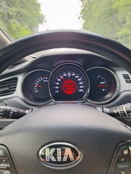 Prodam Kia ceed 1,4 cvvt na lpg - 5