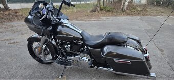 Harley Davidson Road Glide 2020 - 5