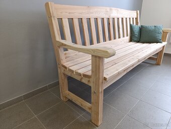 Modřínová masivní lavička - 5