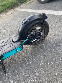 Prodam Lamax 11600 - 5