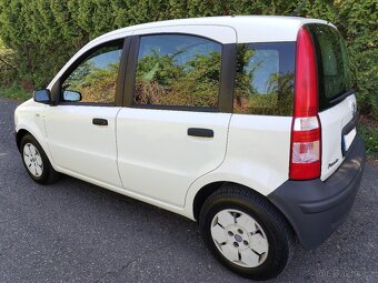 FIAT PANDA 1.1 2009 najeto 88 000km - 5