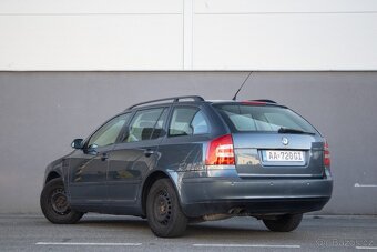 Škoda Octavia Combi 2.0 FSI Ambiente - 5