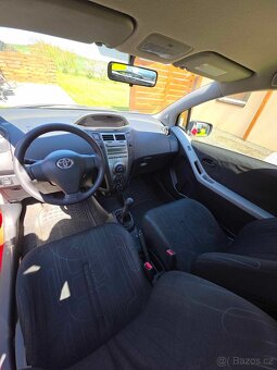 Toyota Yaris, 1.0i 3dv 2. maj - 5