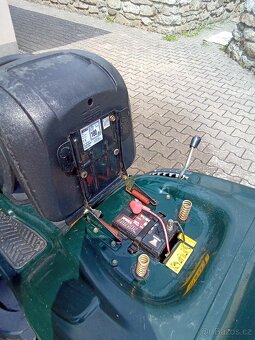 Zahradní traktůrek Sekačka Bolens 18,0HP OHV - 5