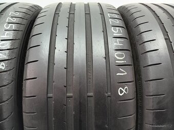 Letní pneu 225/40/18/GoodYear + Dunlop - 5