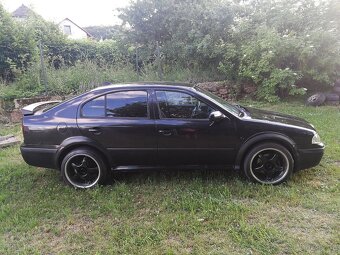 Černá Škoda Octavia 1 ABT (Sleeper do 200koni) - 5