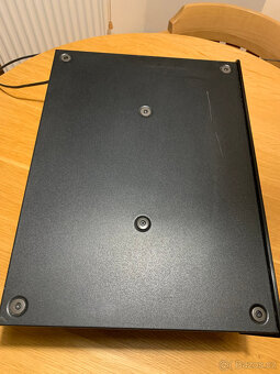 Teac V8030S - 5