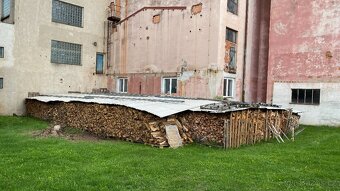 Prodej suchého štípaného palivového dřeva - 5