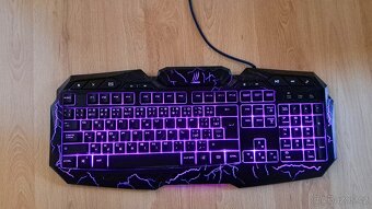 Herní klávesnice - 5