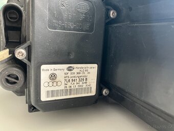 Přední světlomet xenon pravý 1Z1941018T Octavia II FL - 5