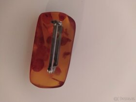 Velká starožitná jantarová brož - 5