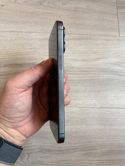 Apple iPhone 15 Pro Max 256GB Black Titanium - 5