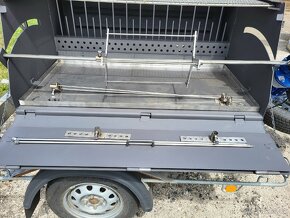 Pronájem grilu na sele,kytu,kuřata - 5