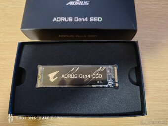 Gigabyte Aorus 1TB SSD NVME - 5