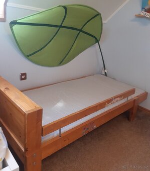 IKEA rostoucí postýlka - za odvoz + pllast.úložné pořadače - 5