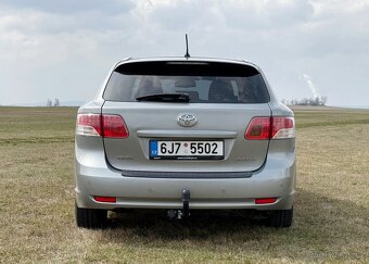 Toyota Avensis 1.8 VVTi benzín, 108kW, Combi, 2010 - 5