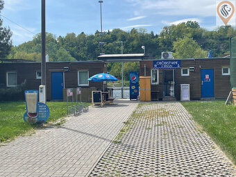 Jedinečný rozestavěný dům s výhledem na Vltavu a investičním - 5