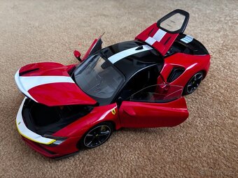 Ferrari SF90 Stradale, 1:18, Bburago Signature Series - 5