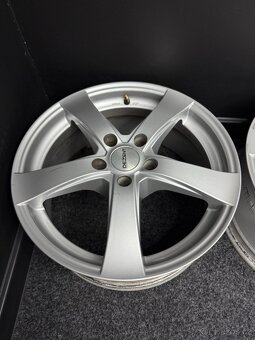 Alu DEZENT 5x112 17” 7.5j et35 - 5