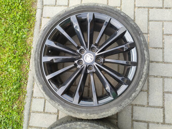 Alu kola + pneu 235/40 R19 - 5