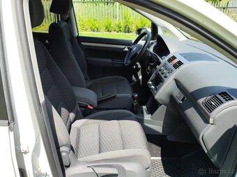 Volkswagen Touran 1.4TSi 2010 zánovní STK - levně - 5