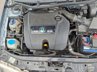 Škoda Octavia 1.6i rozvody nocé+ spojka nová - 5
