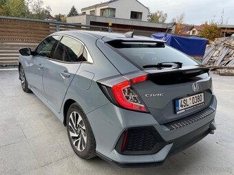 🚗 Honda Civic 10. generace – 2018, 95 kW, 87 000 km - 5