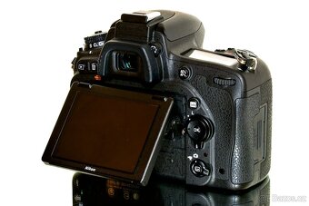 Nikon D750 8 tis expozic TOP STAV - 5