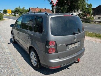 VW TOURAN 1,9 TDi RV 2010, NAFTA 77 KW 6 KVALT S TAŽNÝM - 5