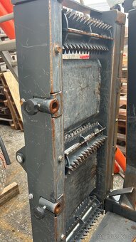 Uniforest Titan 40/20 Combi pohon stacionární Boom Speed - 5