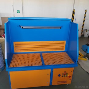 Odsávací stůl pro broušení 1500 x 1000 x 1600mm - 5