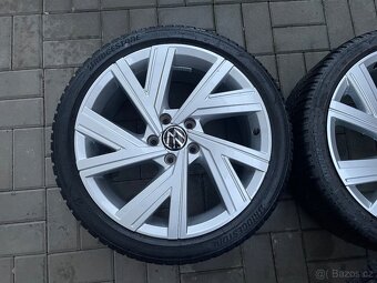 Originál VW Golf 8, 225/40/18 5X112 - 5