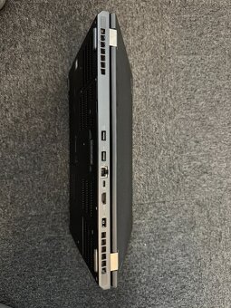 Lenovo ThinkPad P51 - 5