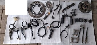 SUZUKI XF 650 FREEWIND - 5