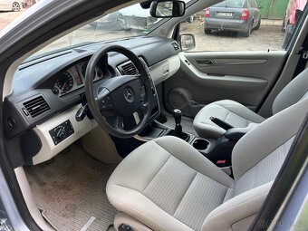 MB w245 2.0i 100Kw r.v. 2009 - 5