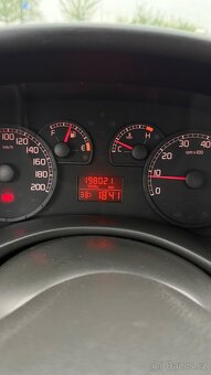 Fiat Punto - 5