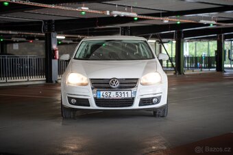 Volkswagen Jetta, 1.6 benzín 75 kw - TOP STAV - 5