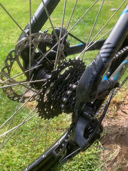 Horské kolo B’Twin Rockrider 520 vel. L 27,5” - 5