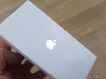 Apple AirPods Pro (2. generace) - 5