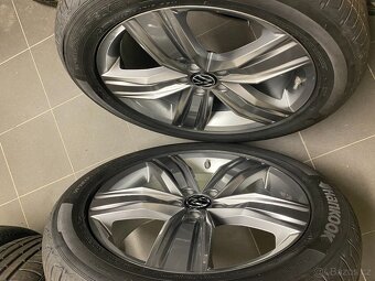 ORIGINAL ALU KOLA VW TIGUAN II "VICTORIA FALLS" 235/50/19 - 5