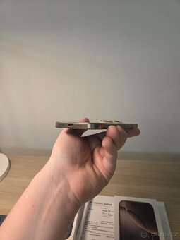Apple iPhone 16 Pro 128GB - obaly, záruka, top stav - 5