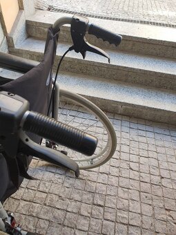 invalidní vozík, šíře sedu 45, Invacare, skládací - 5
