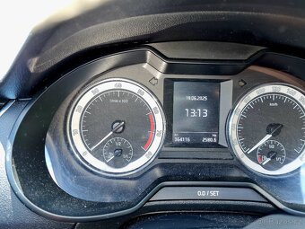 Škoda Octavia 3 facelift 1.4 TSI 81KW G-TEC CNG žádnéLPG - 5
