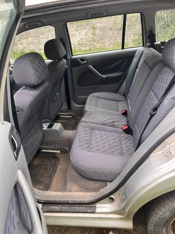 Škoda octavia combi 1,6 - 5