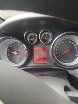 Opel cascada 1,4 - 5