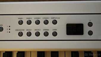 KOMPLET sestavu (v záruce)PIANO KORG D1 s bednami Yamaha HS7 - 5