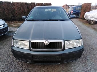 ŠKODA  OCTAVIA 1,6i TOUR RV 2005 - 5