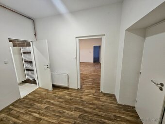 Pronájem bytu 65m2 v centru Liberce - 5